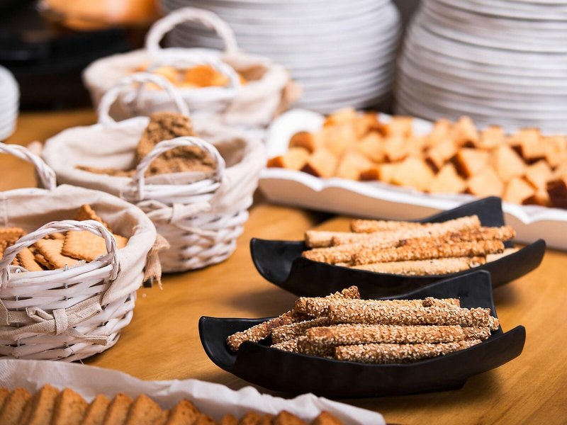 Neikos Mediterraneo 25