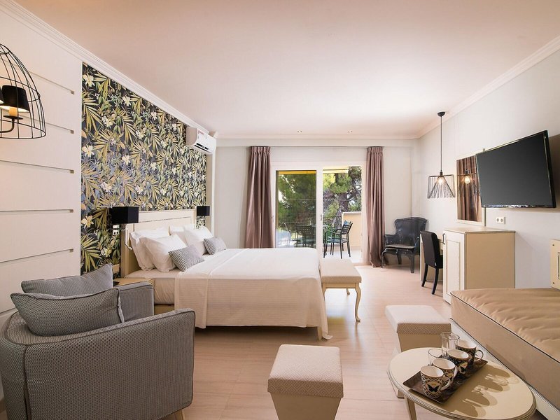 Neikos Mediterraneo 35