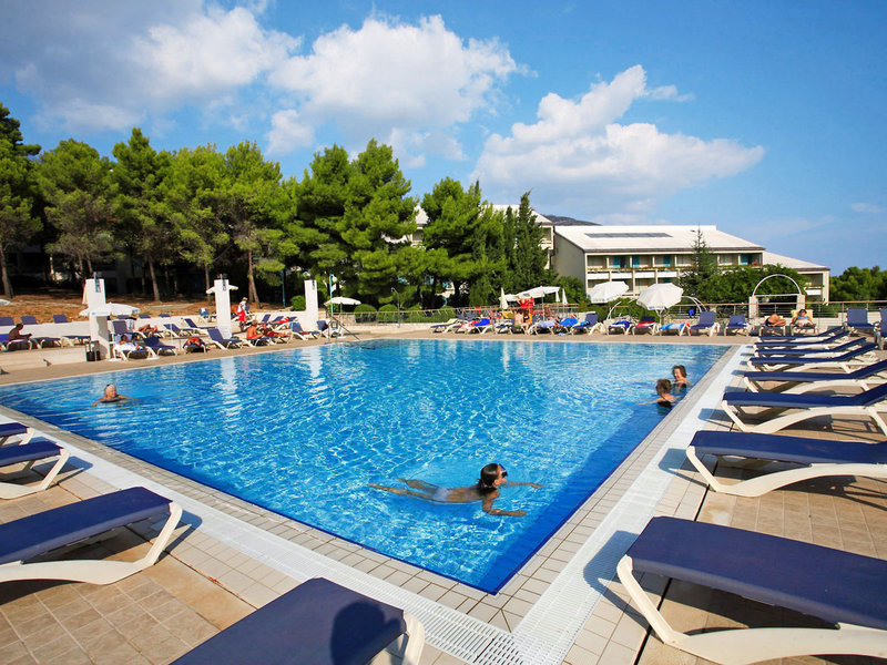 BRETANIDE Sport & Wellness Resort 11 - Outdoor Pool