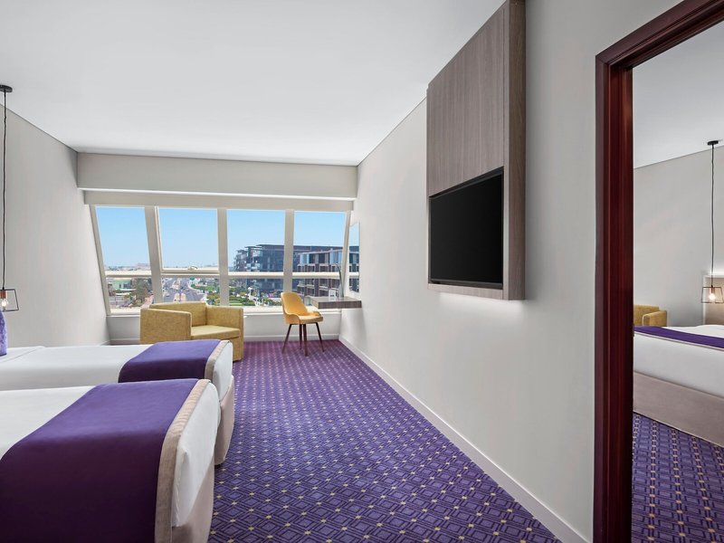 LEVA Hotel Mazaya Centre 14