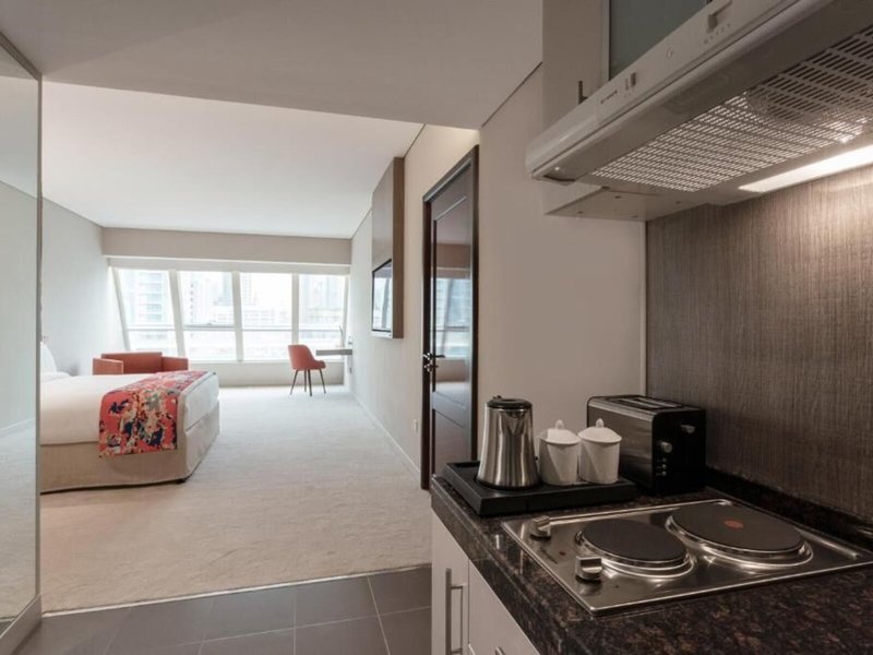 LEVA Hotel Mazaya Centre 19