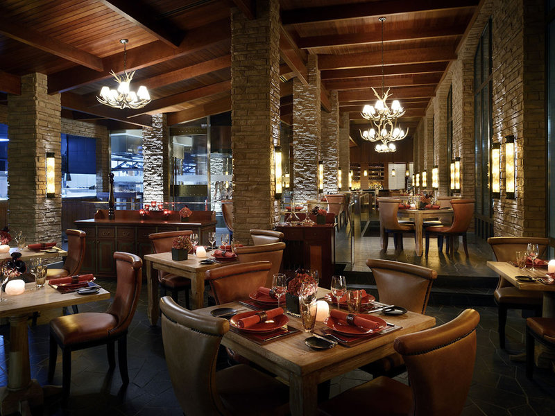 Palace Downtown 19