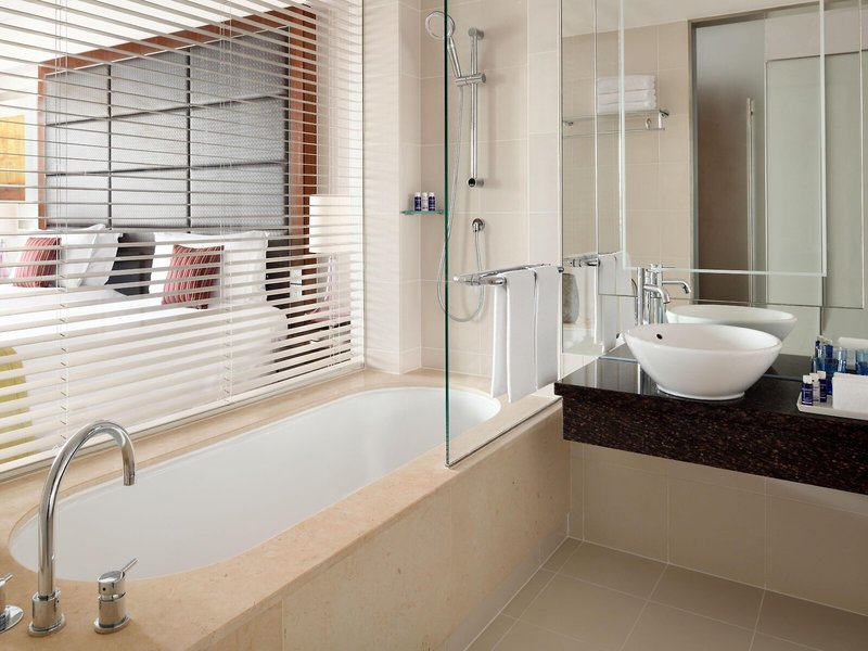 Crowne Plaza Dubai Festival City 21