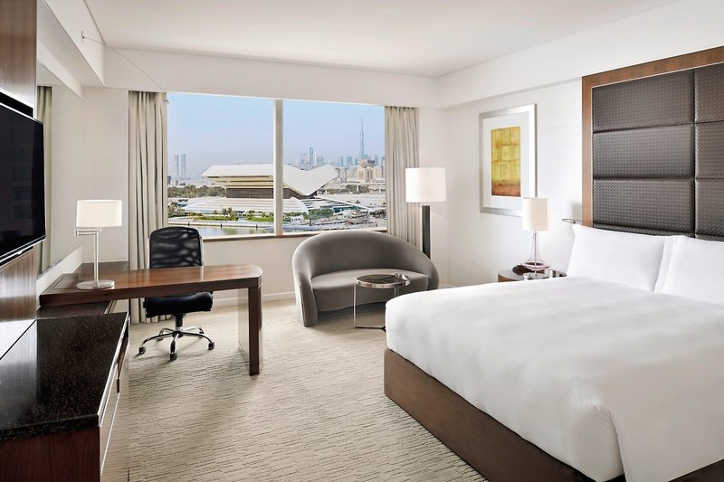 Crowne Plaza Dubai Festival City 4