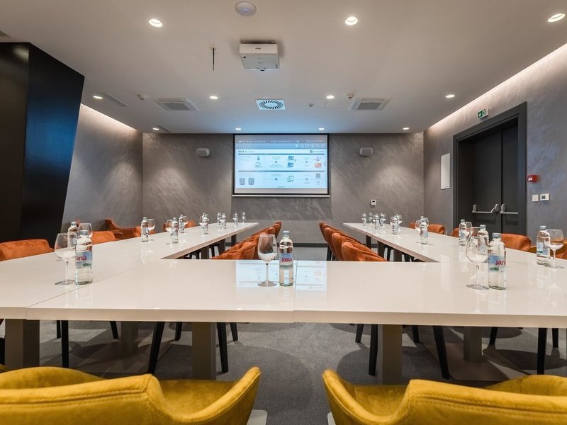Hotel Mirjam 9