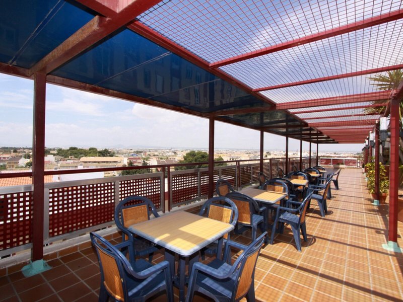 Bahia Aparthotel 16