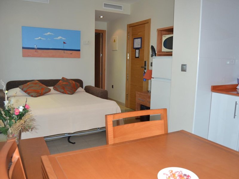 Bahia Aparthotel 29