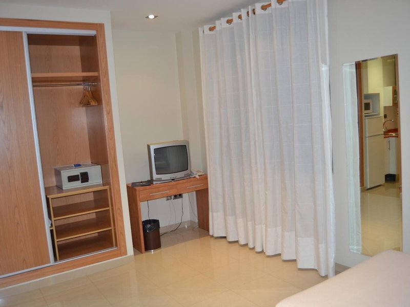 Bahia Aparthotel 46