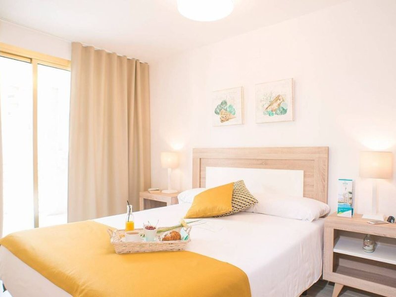 Ona Suites Salou 24