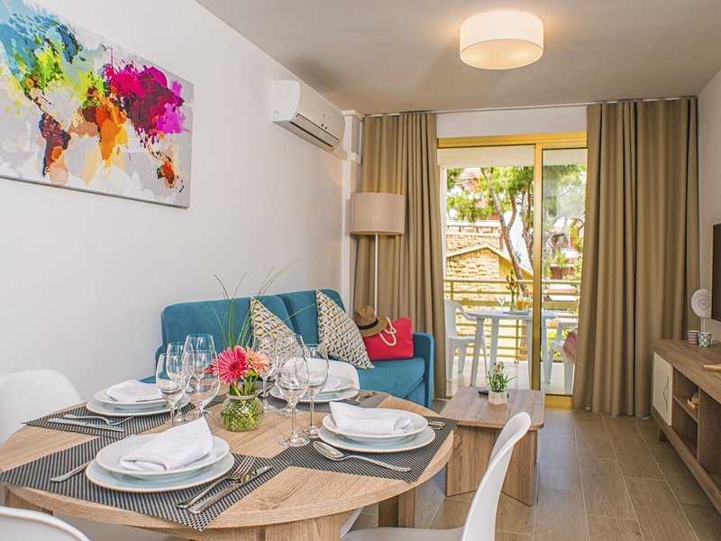 Ona Suites Salou 16