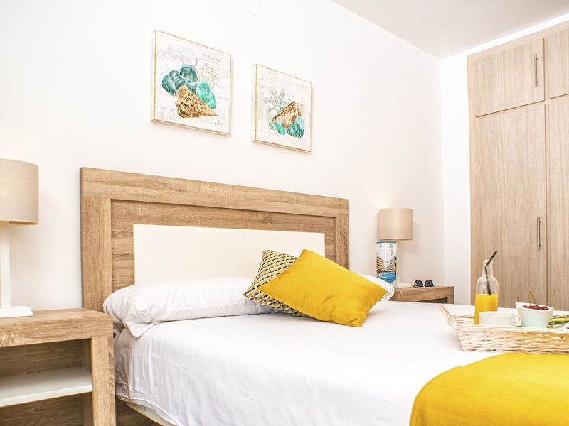 Ona Suites Salou 24