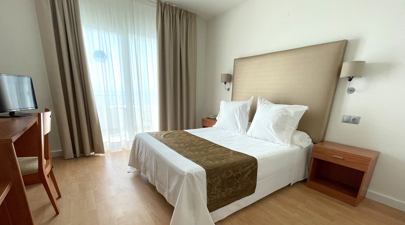 Fay Victoria Beach 5