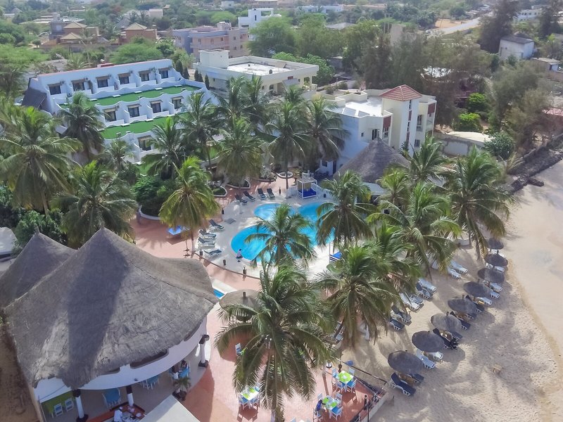 Africa Queen 18
