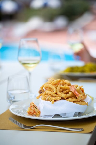 Is Molas Resort 35 - Restaurant