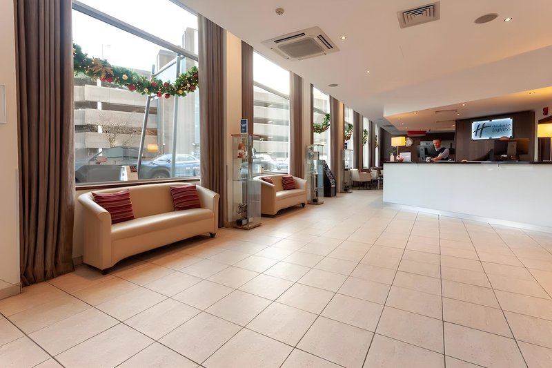 Holiday Inn Express Glasgow Theatreland