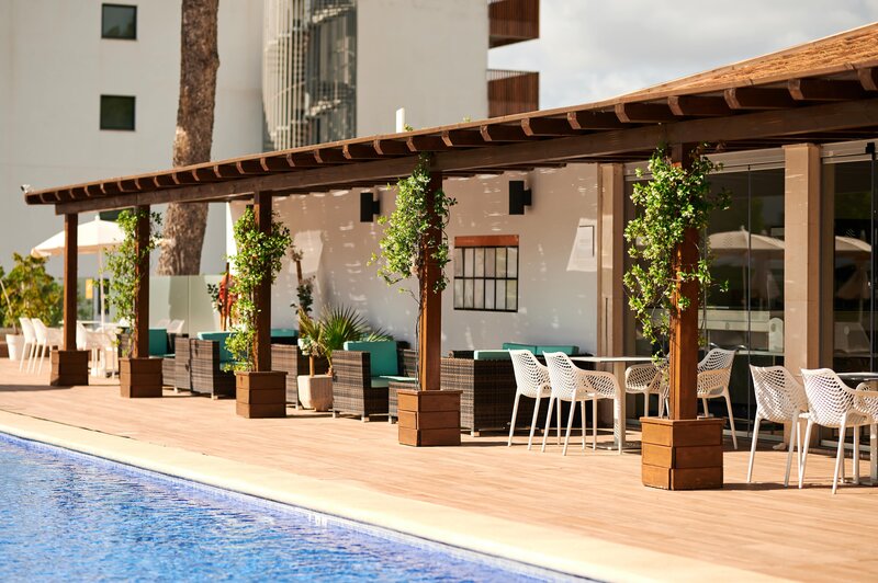 AluaSun Continental Park 16