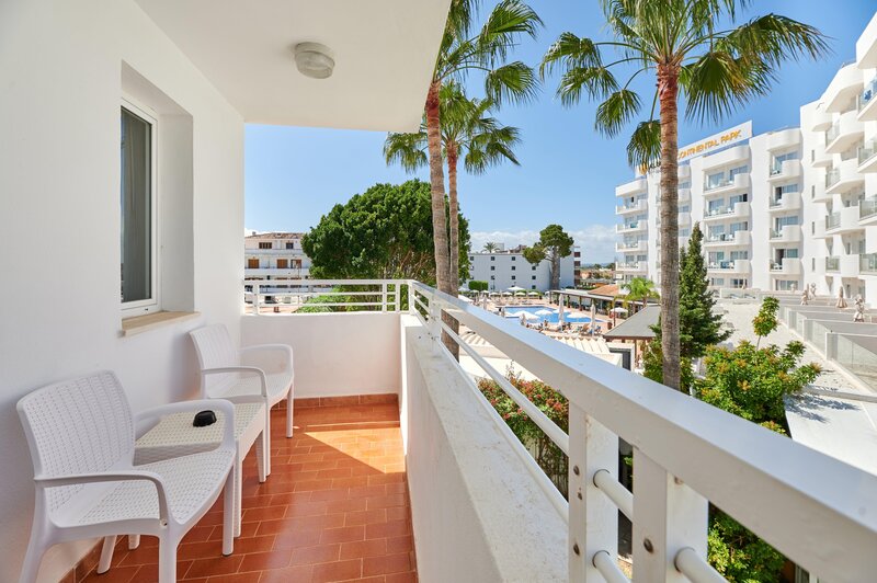 AluaSun Continental Park 10