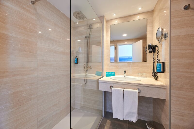 AluaSun Continental Park 11