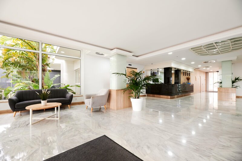 AluaSun Continental Park 12