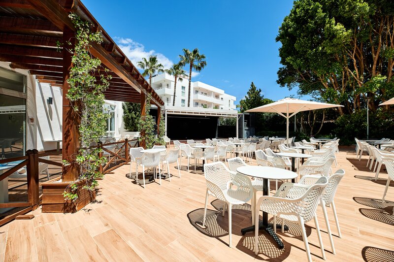 AluaSun Continental Park 19