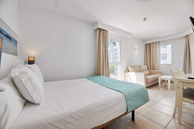 AluaSun Continental Park 49