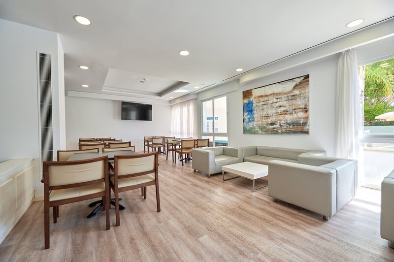 AluaSun Continental Park 55