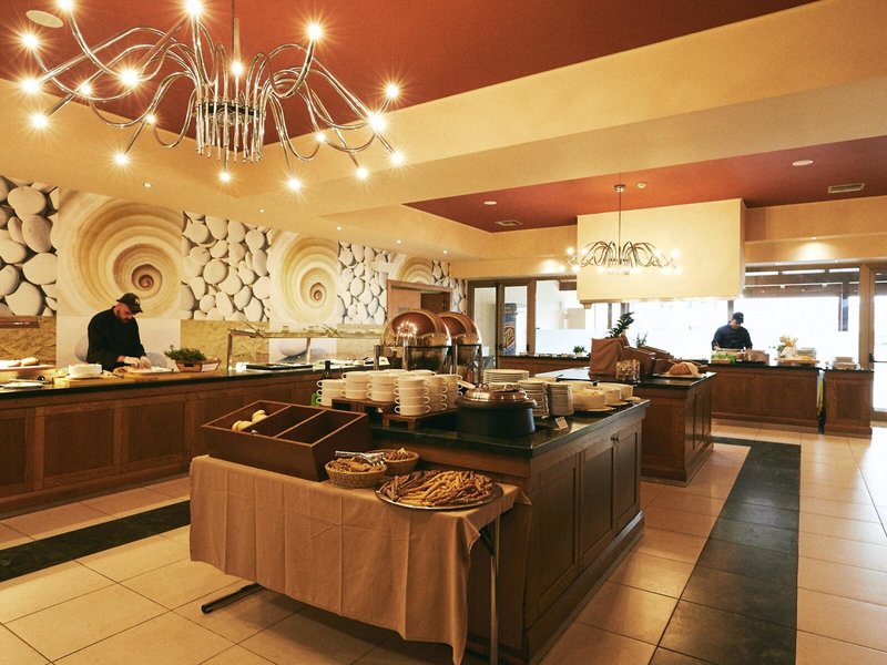 Cavo Spada Luxury Sports & Leisure Resort & Spa 24 - Restaurant