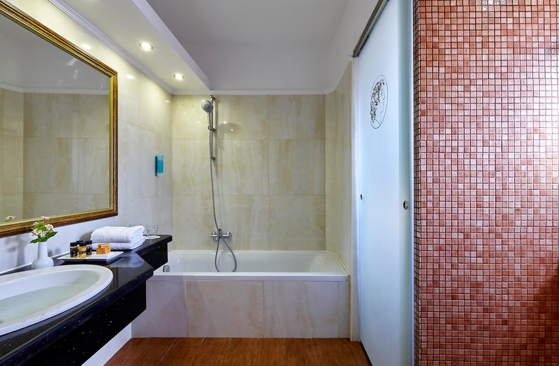 Alexander Beach Hotel & Village 21