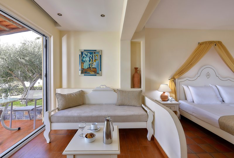 Alexander Beach Hotel & Village 43