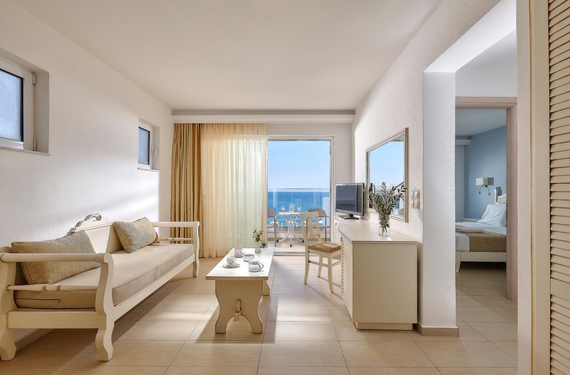 Alexander Beach Hotel & Village 46
