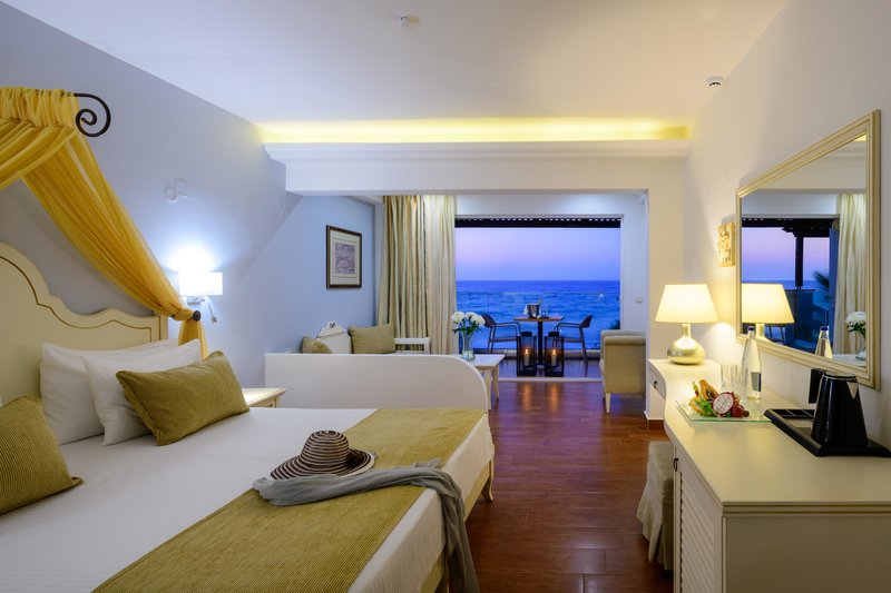 Alexander Beach Hotel & Village 47