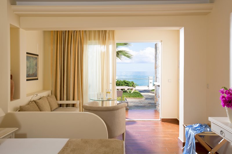 Alexander Beach Hotel & Village 55