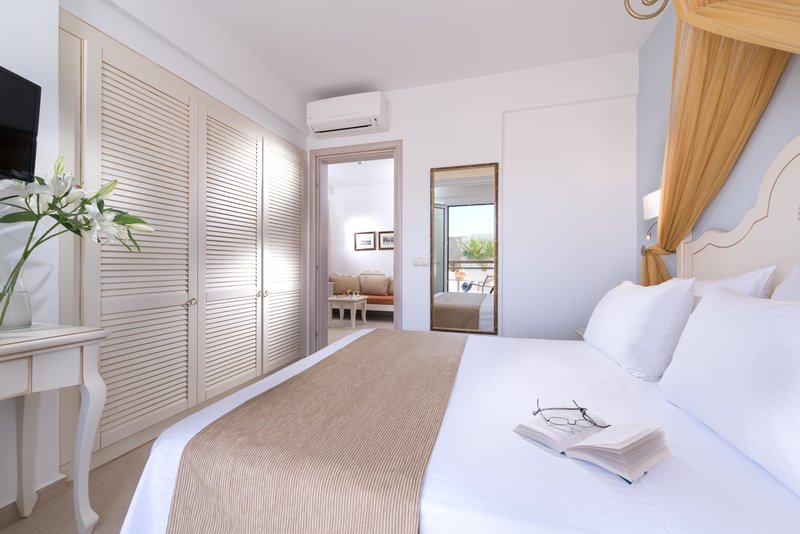 Alexander Beach Hotel & Village Resort 45