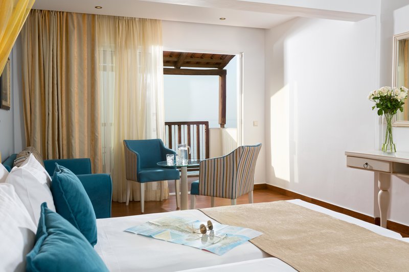 Alexander Beach Hotel & Village Resort 53