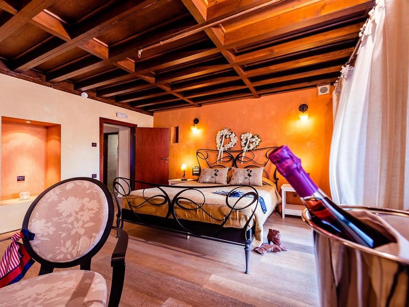 Avalon Boutique Hotel 27