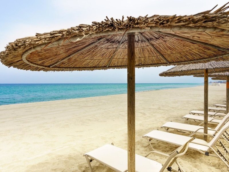 Cronwell Platamon Resort 3
