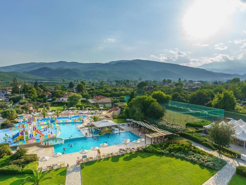 Cronwell Platamon Resort 7