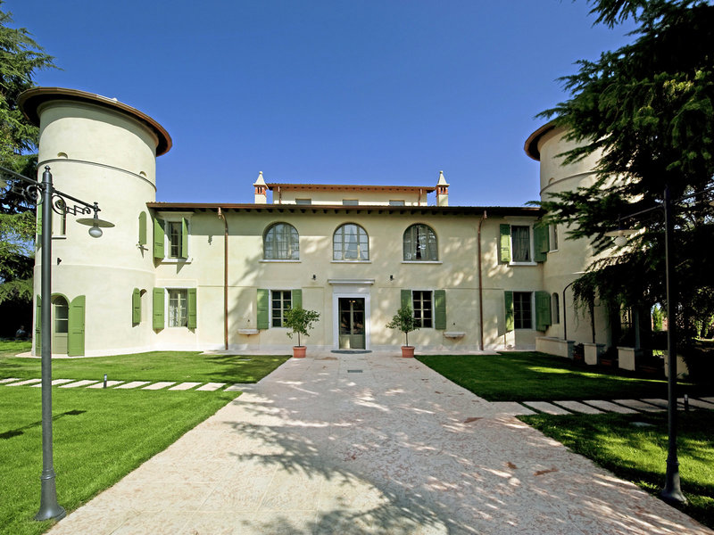 Relais Corte Cavalli 1