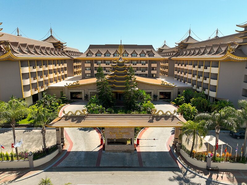 Royal Dragon Hotel 2