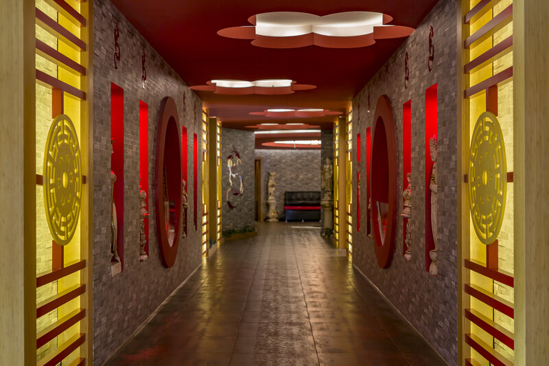 Royal Dragon Hotel 34