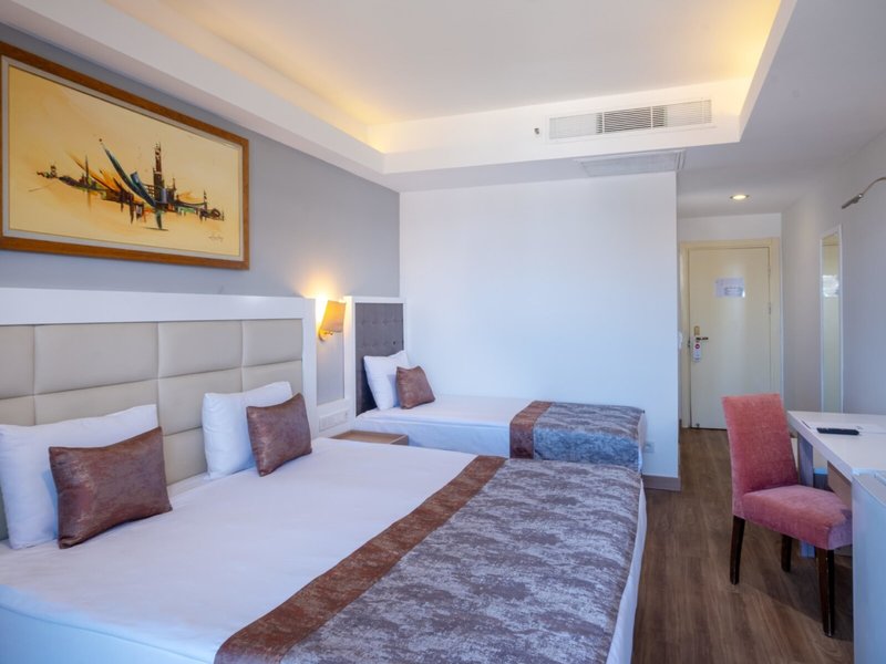 Palmet Beach Resort & SPA Hotel  42