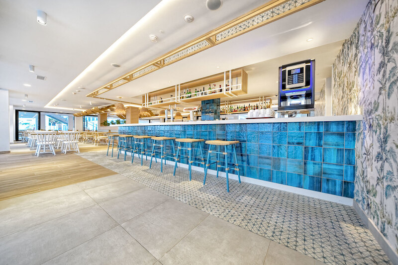 Broncemar Beach Suites Hotel 4