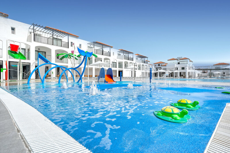 Broncemar Beach Suites Hotel 11