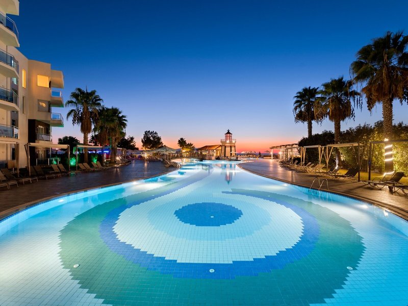 Sealight Resort Hotel 6