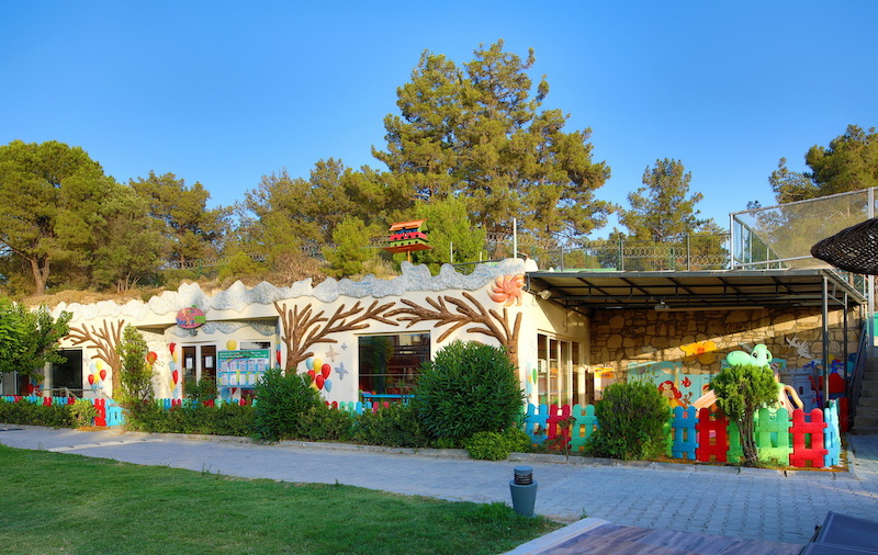 Sealight Resort Hotel 18
