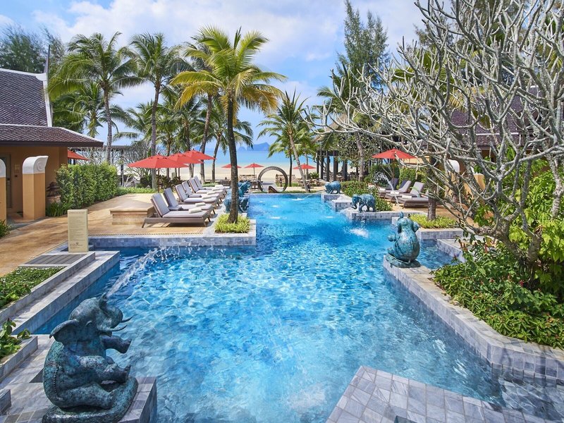 Amari Vogue Resort 4