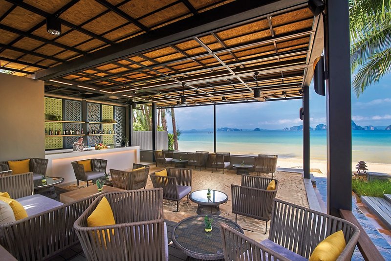 Amari Vogue Resort 33