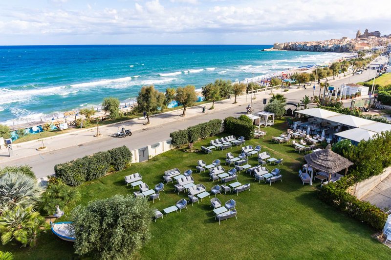 Cefalu Sea Palace 8
