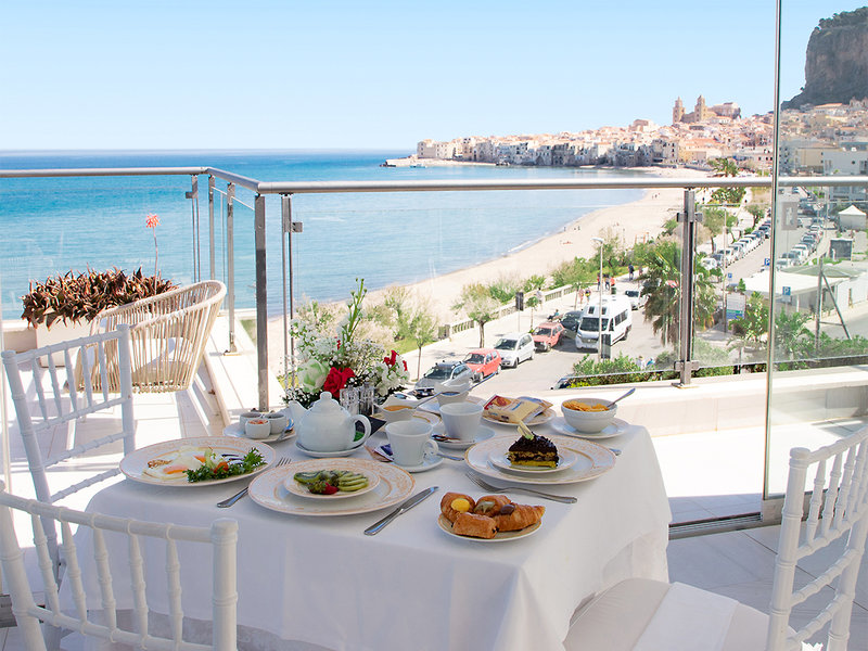 Cefalu Sea Palace 4