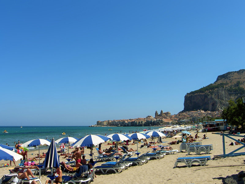Cefalu Sea Palace 10